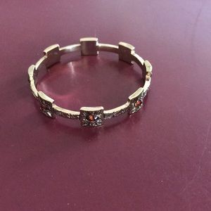 Everyday wear bangle bracelet